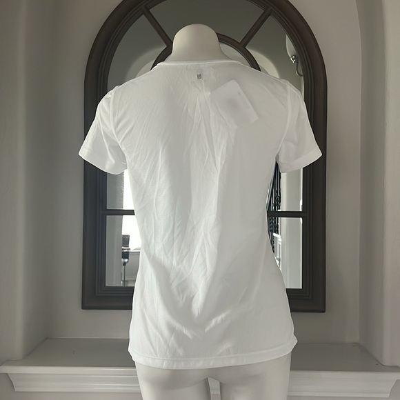 ID-Ideology Birdseye Mesh T-Shirt in White, Size S New w/Tag - Picture 4 of 8